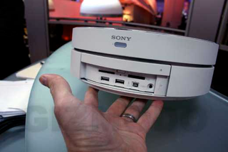 Illustration for article titled First Fondle: Sony Vaio TP1